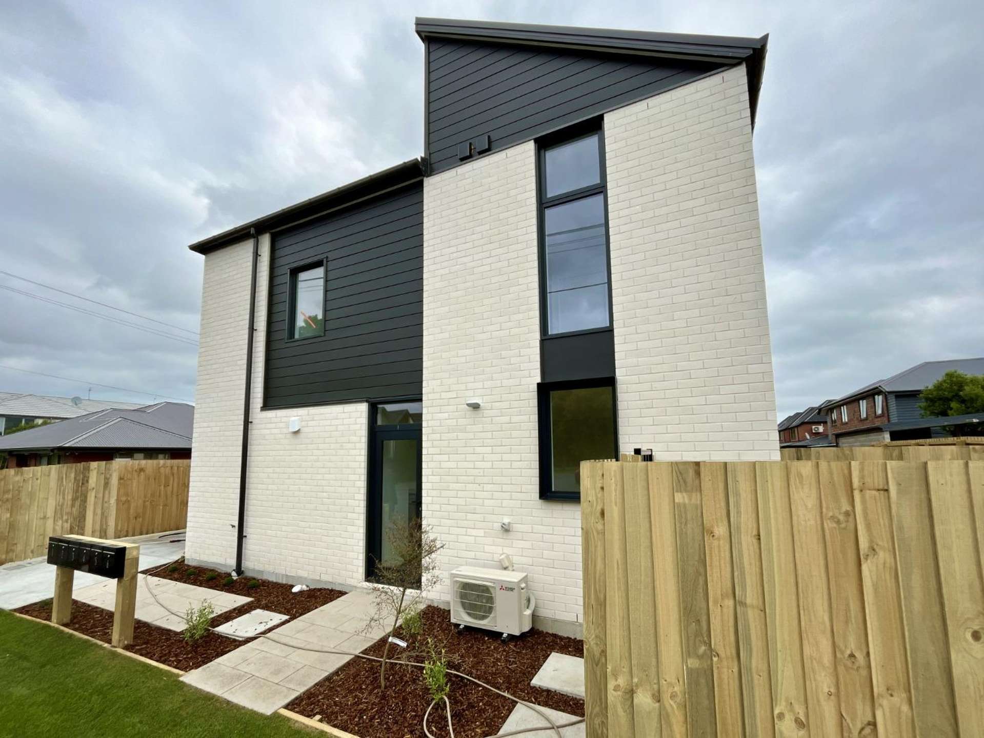 1/72 Southampton Street 1551_0