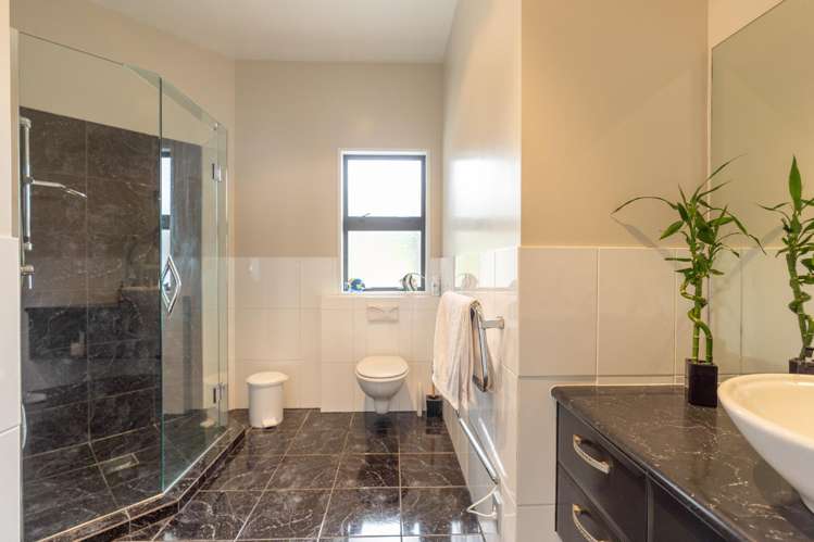 27 Wake Place Aokautere_13