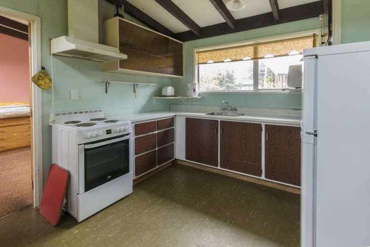 10 Frye Crescent Albert Town_10