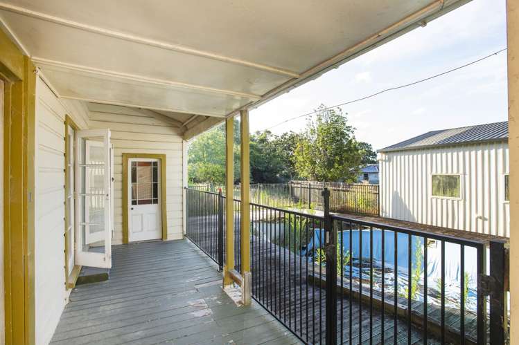 39 Cook Street Tolaga Bay_10