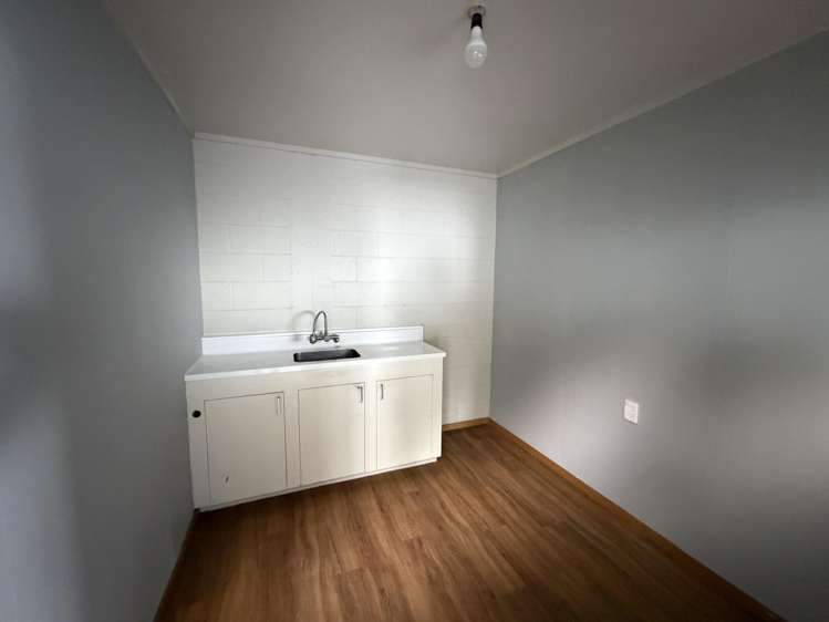 1/17 Leyland Street Onekawa_7