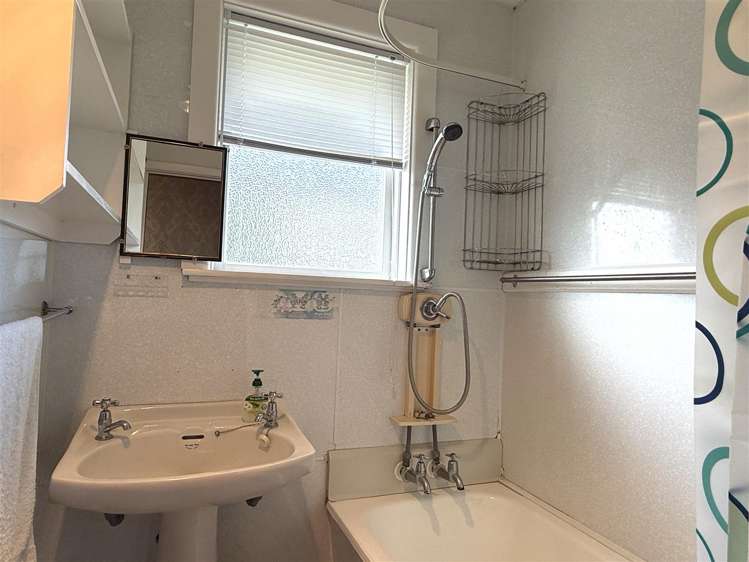 16 Monro Street Cobden_14