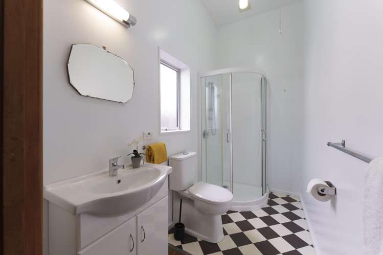 498 Gloucester Street Linwood_13