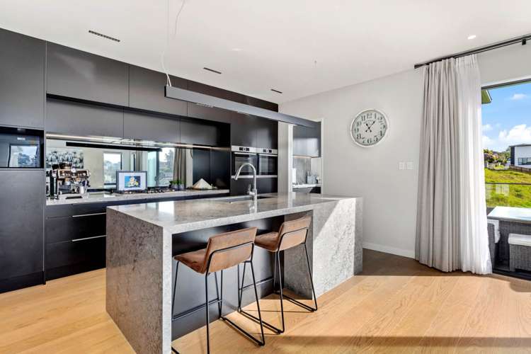 6 Richard Hill Close Fairview Heights_23