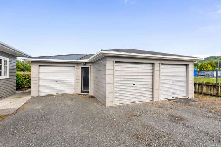 116 Loop Road Otaika_11