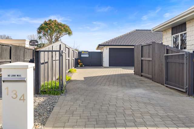 134 Palm Beach Boulevard Papamoa_1