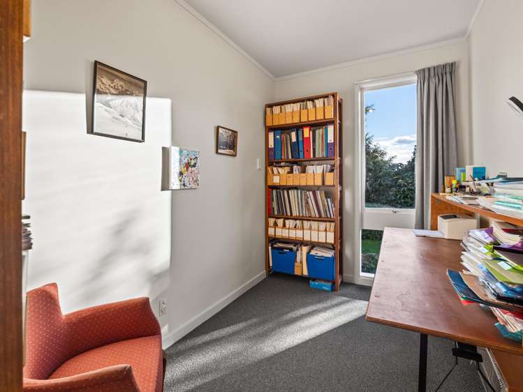 87 Soleares Avenue Mount Pleasant_21