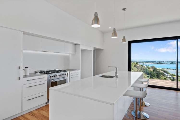 7 Saint Remy Lane Redcliffs_5