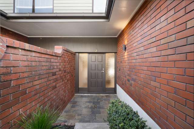 2/159 Norman Lesser Drive Saint Johns_4