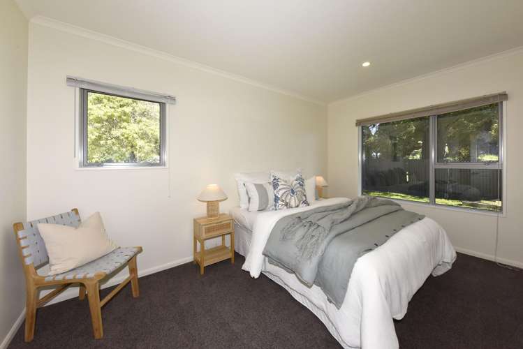 5 Main Road Redcliffs_10