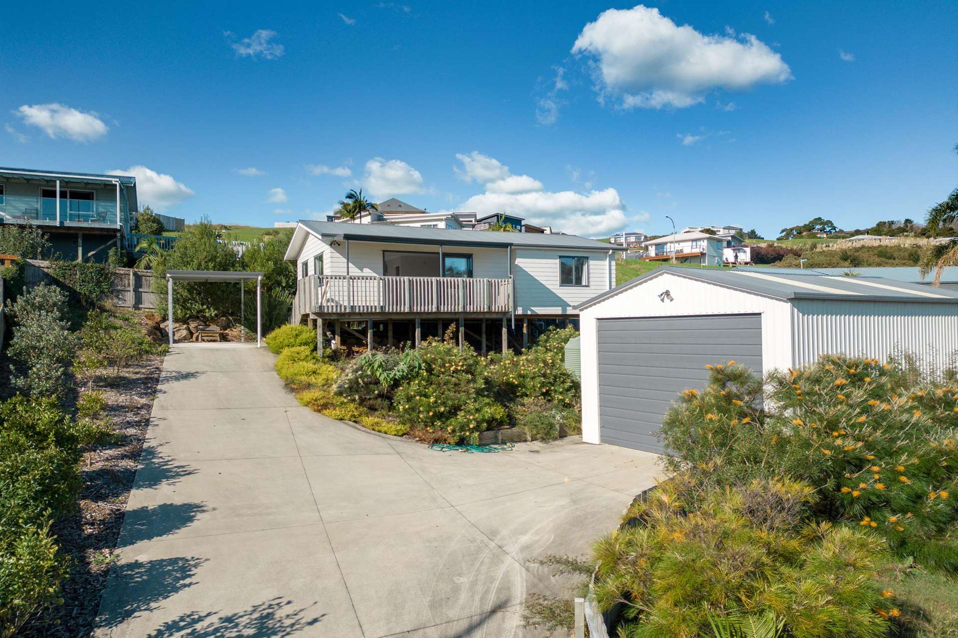 6 Loke Crescent Coopers Beach_0