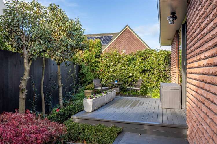 84 Leinster Road Merivale_16