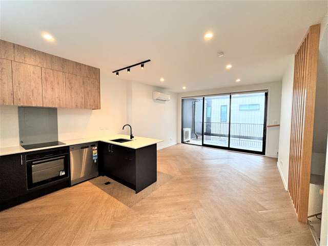 9/8 Bennett Road Pakuranga_1