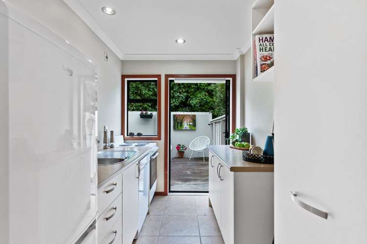 8/137 Jervois Road Herne Bay_2