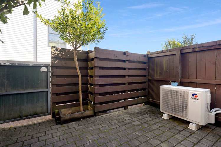 21/955 Mount Eden Road Three Kings_9