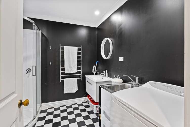 57 King Street Opunake_20