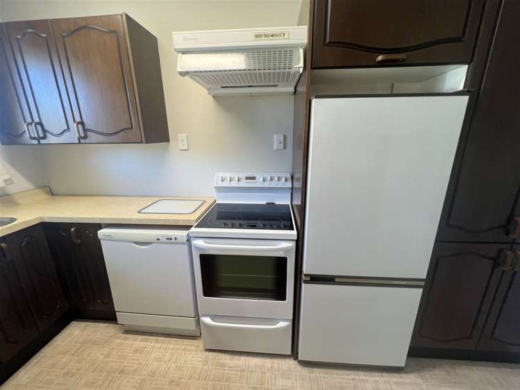 3 Todd Avenue Bishopdale_14