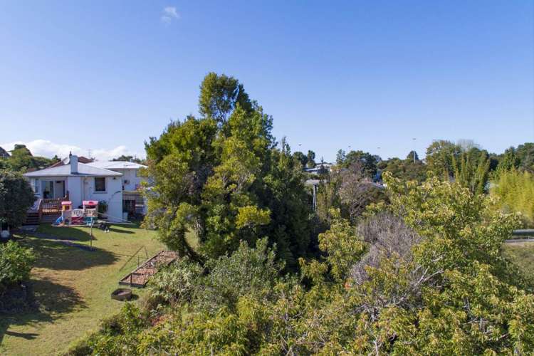 16 Kiernan Place Kelston_16