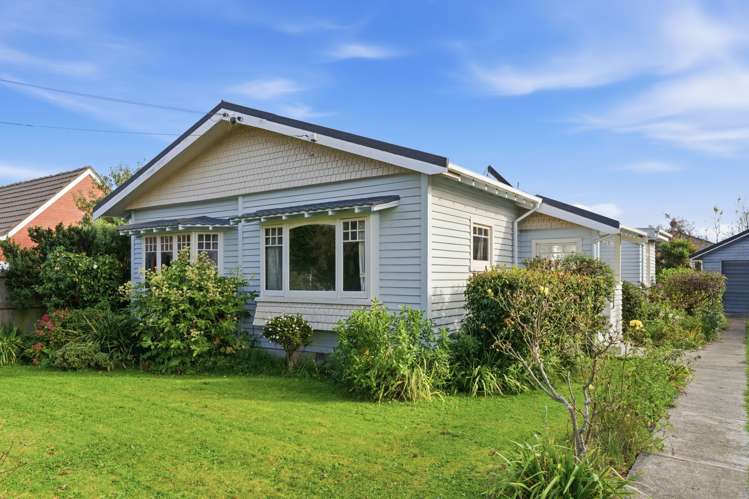 48 St Andrews Square Strowan_22