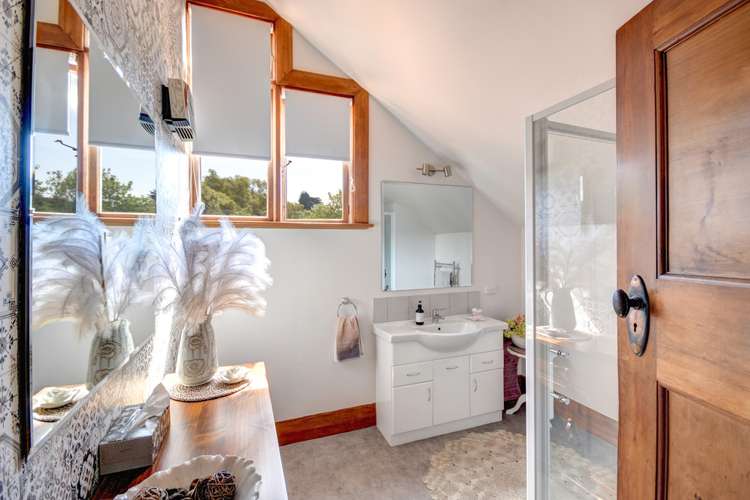 69 Hazel Avenue Caversham_13