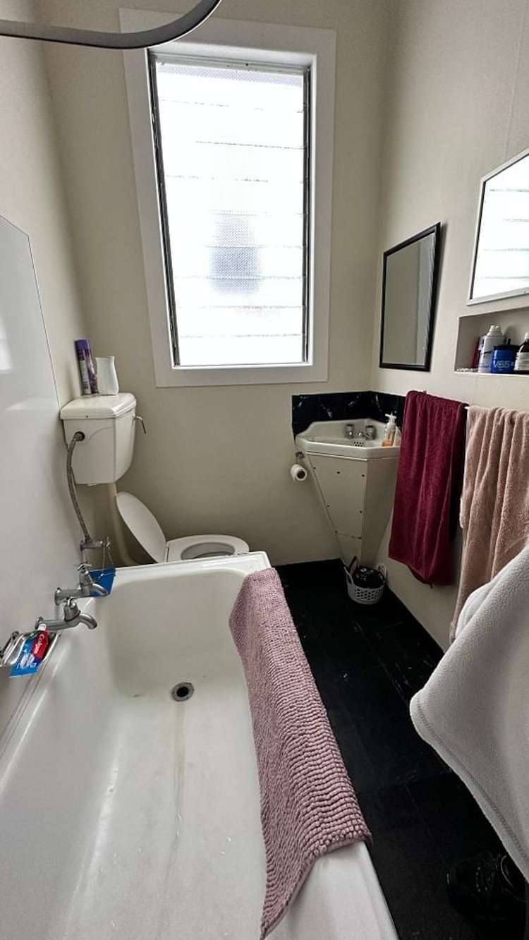 67A Pirie Street Mount Victoria_13