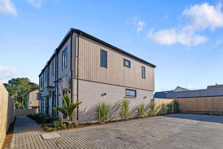 4-11/26 Rimu Street New Lynn_10