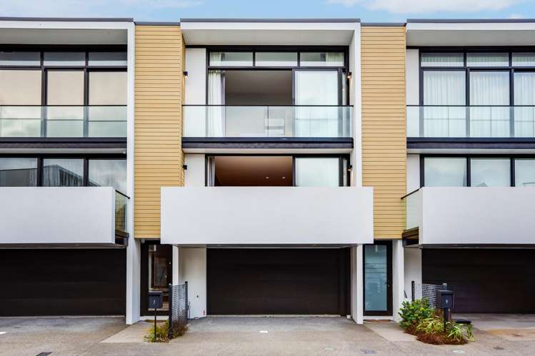7 Jean Caldwell Way_0