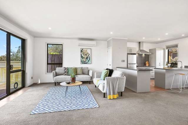 3 bed, 2 bath brick home with elevated deck