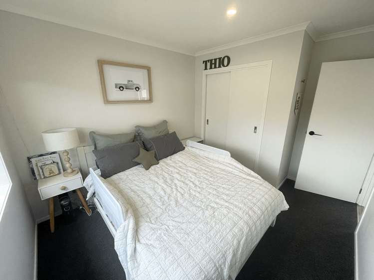 283 Dey Street Hamilton East_6