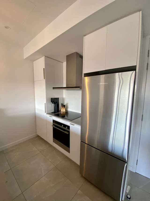 308/1 Kimiora Street Three Kings_2