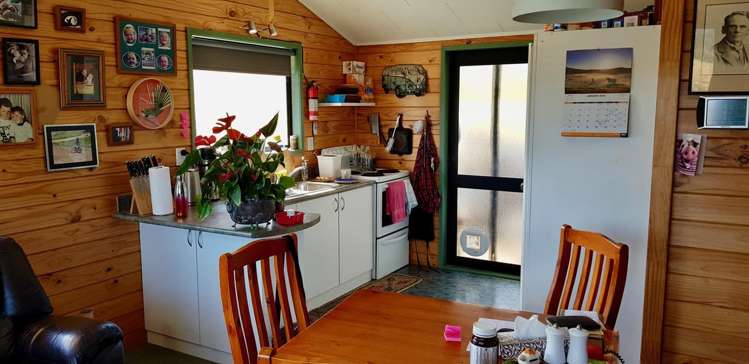 47 Tavinor Road Otaika_10