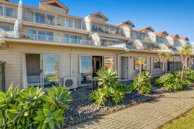 Spacious & Stylish 2 Bedroom Oasis