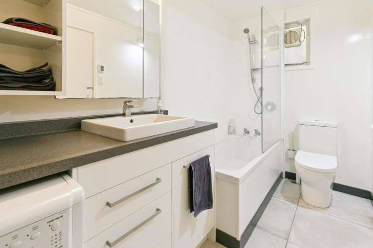 10/5 Levy Street Mount Victoria_10