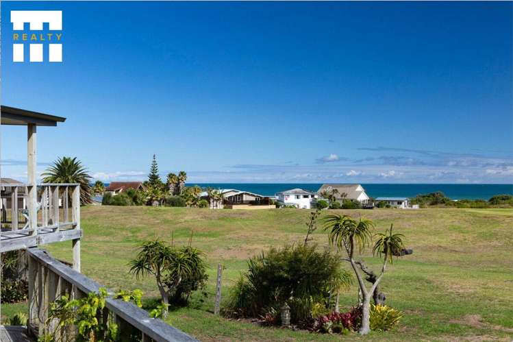 125 Takahe Road_5