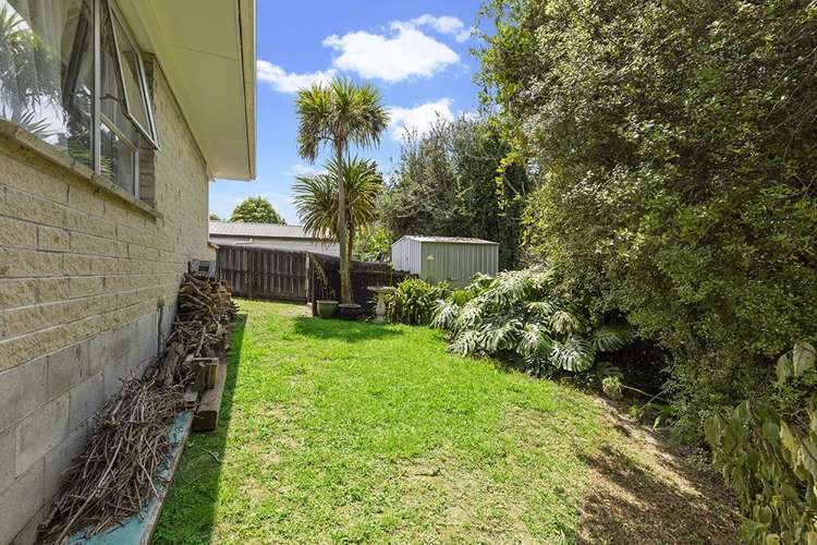 2/10 Roseburn Place Pakuranga_12