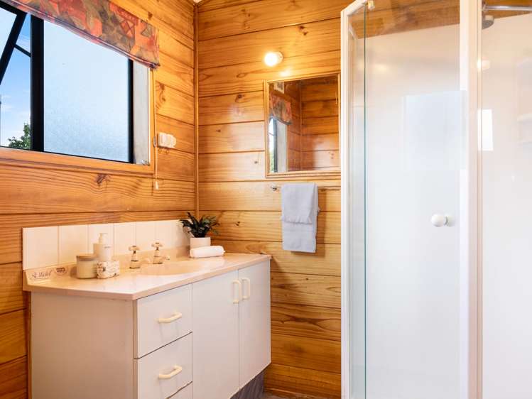 74 Iles Road Lynmore_18