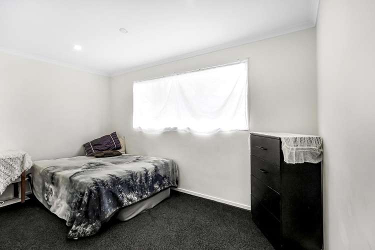 29 Wall Street Nawton_12