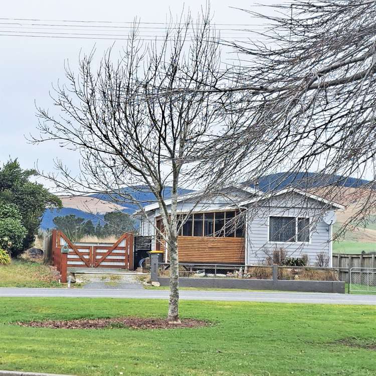 63 Main Road Clinton and Surrounds_15