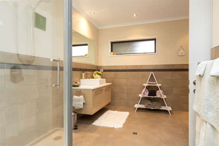 15 Pine Hill Rise Fairhall_24