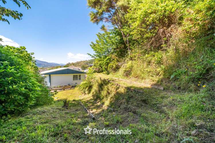 8 Harlow Grove Wainuiomata_10