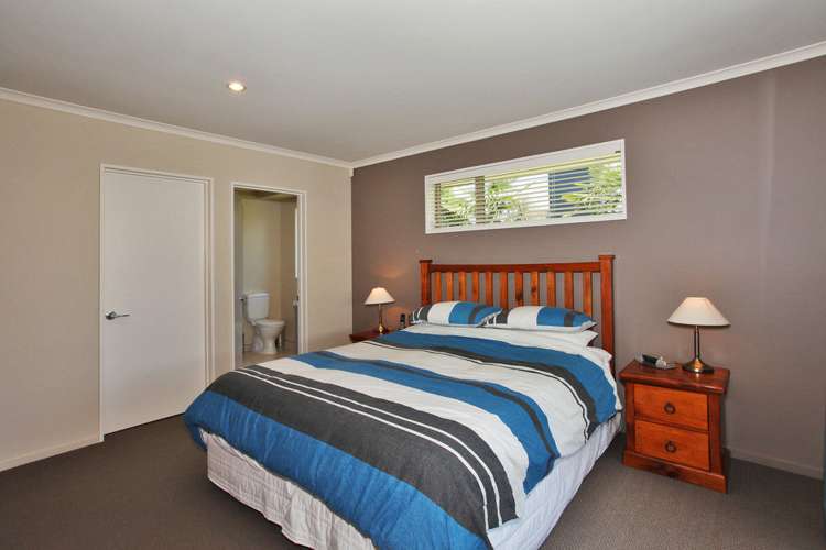 8 Papaumu Green Parklands_11