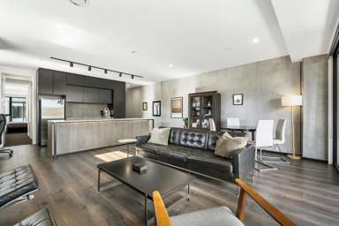 601/6 Dock Street_1