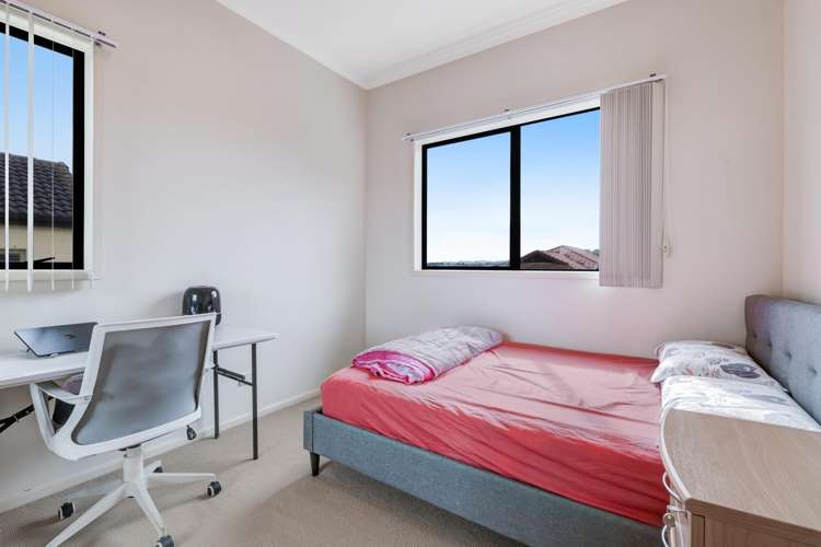 8 Trimaran Drive Gulf Harbour_10