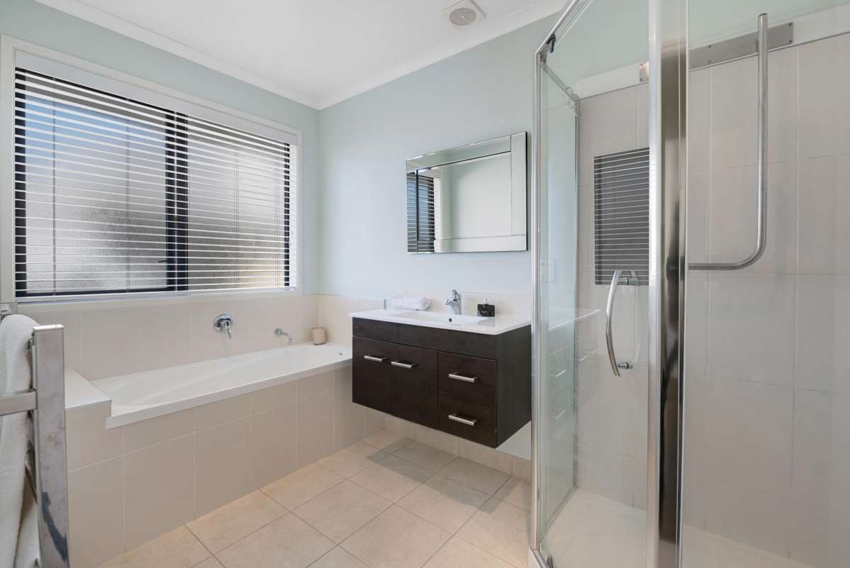 434 Whangaparaoa Road_5
