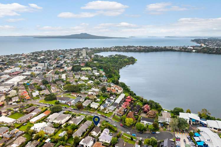 1/15 Otakau Road Milford_15