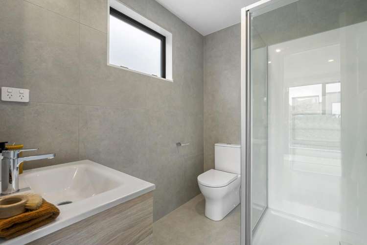 6 Waka Moana Drive Hobsonville_15