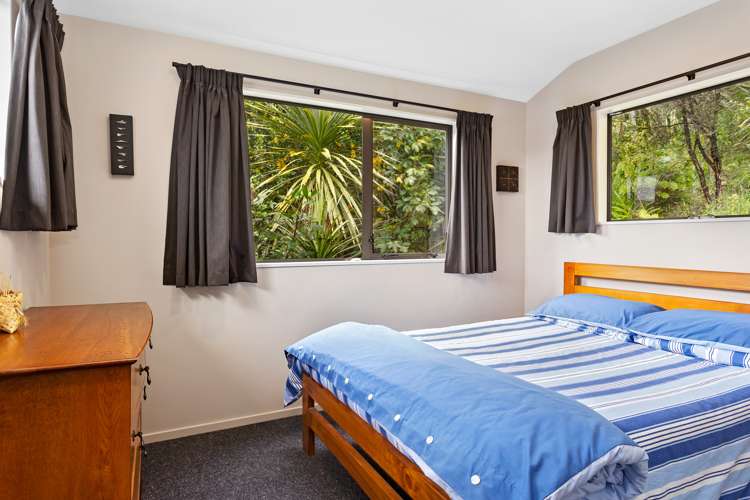 704 Gore Bay Road Gore Bay_10