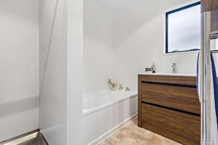 1/4 Adriatic Avenue Henderson_7