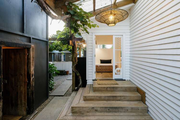 1242 Kaipaki Road Cambridge_40