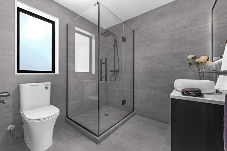 138 McQuoids Road Flat Bush_24